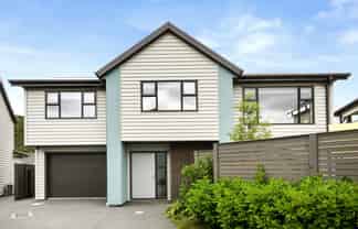 6D Te Whiti Grove, Waterloo