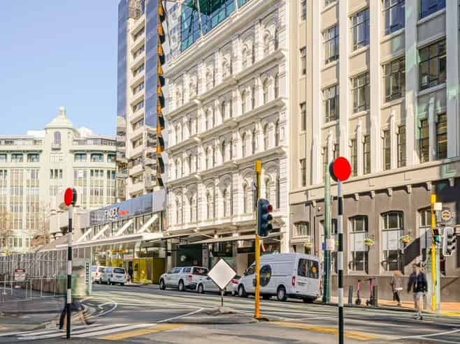 Character Office Floor - 133.5sqm