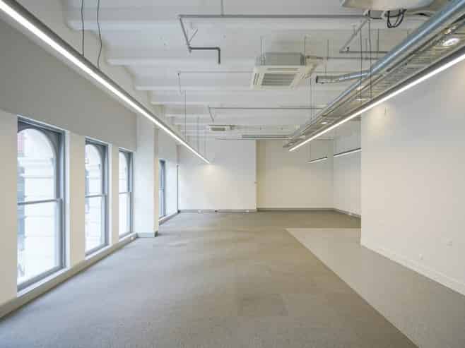 Character Office Floor - 133.5sqm