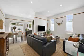 123 Nelson Street, Petone