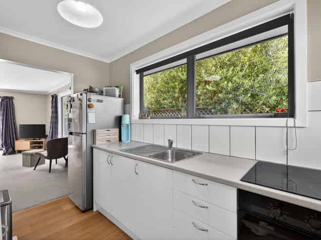 1/581 Gloucester Street, Linwood