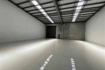 Smart Industrial Asset - Vacant & Ready
