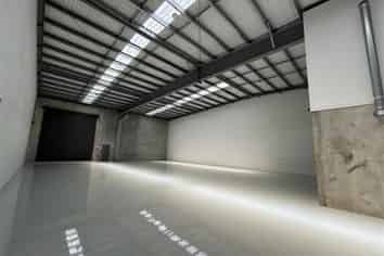 Smart Industrial Asset - Vacant & Ready
