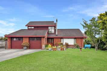 10  Wright Grove , Levin