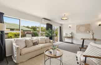 2/531 Devonport Road, Tauranga South