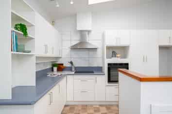 5 Chudleigh Grove, Churton Park