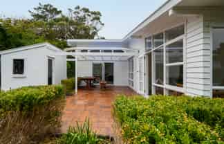 5 Chudleigh Grove, Churton Park