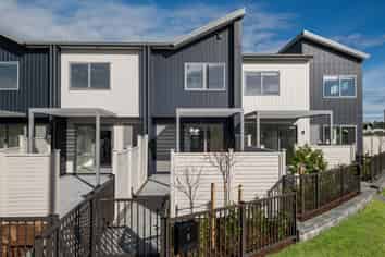 8 Pohorama Lane, Conifer Grove