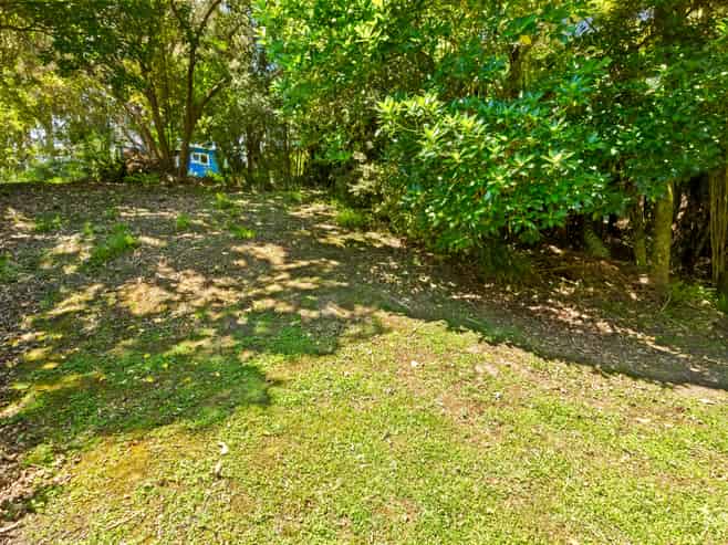 235 Ocean View Road, Oneroa
