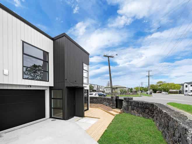 17A Henwoo 47 Allen Street, Mangere