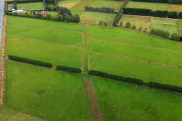 15 Kennington Roslyn Bush Road, Mill Road