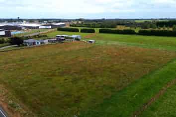 15 Kennington Roslyn Bush Road, Mill Road