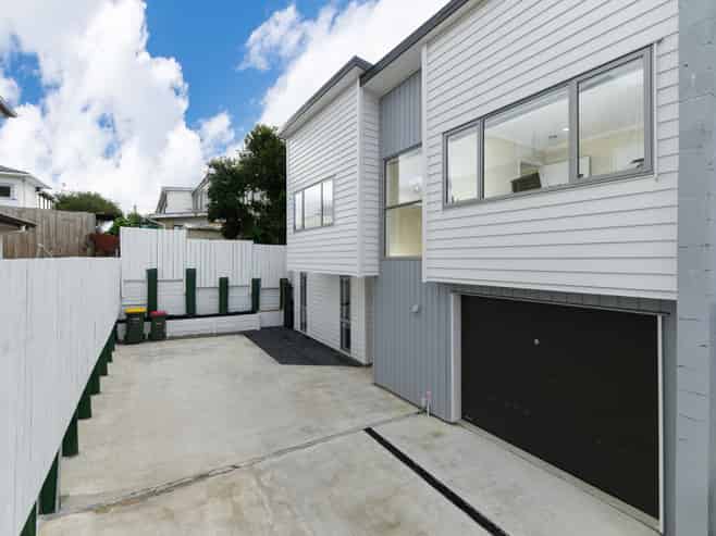 20D Kelwyn Road, Kelston