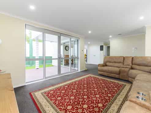 20D Kelwyn Road, Kelston