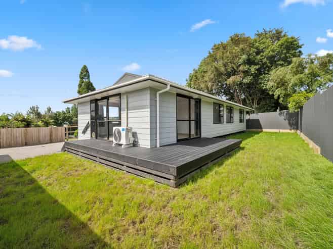 24A Upland Road, Western Heights