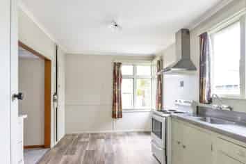 59 Brougham Street, Westport