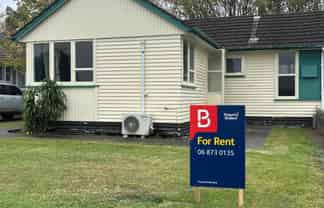 715 Kiwi Street, Camberley