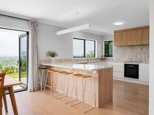 1309 Hetherington Road, Ruawaro