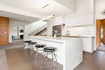 10 Tilby Drive, Matua