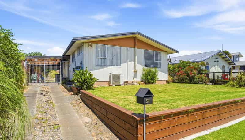 51 Hinau Street, Castlecliff