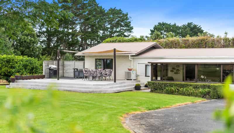 299A Clarks Beach Road, Clarks Beach