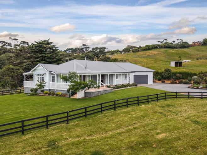 95 Alf Access Road, Helensville