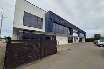 Professional Medical / Health Space – Prime Position Next to Awanui Labs