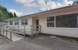 70 Clayton Avenue, Otara