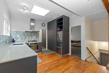 35 Wyndham Road, Pinehaven