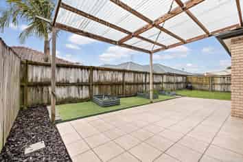 6 Shingleton Lane, Flat Bush