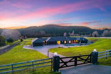 1 Kaituhi Lane, Coatesville