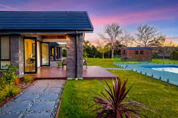 1 Kaituhi Lane, Coatesville