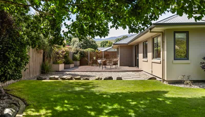 14 Erskine Street, Lake Hayes Estate