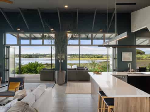 38 Tanners Point Road, Tanners Point