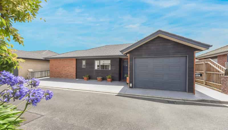 5 Highgrove Way, The Wood