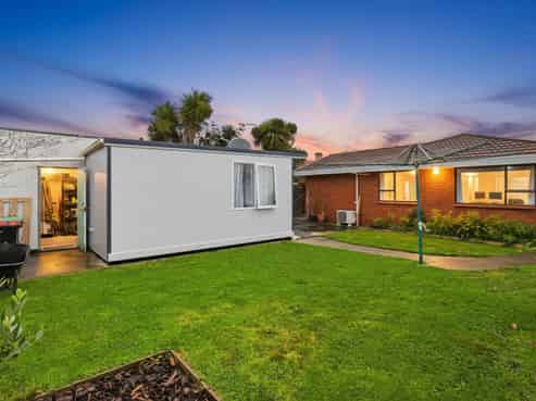 14B Ravelston Street, Saint Kilda