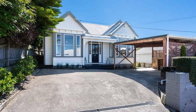 50  Ross Street, ROSLYN