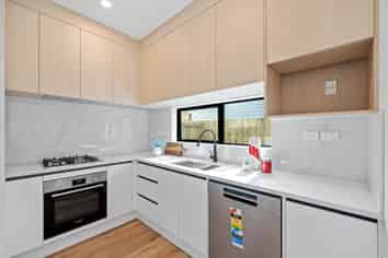 3/31 McLeod Road, Weymouth