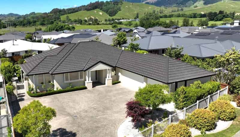 13 John Sutton Place, Richmond