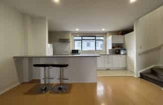 24/14 Ambrico Place, New Lynn