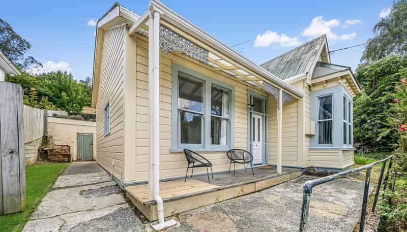 22 Thomson Street, Lookout Point