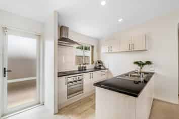 39A Cleek Road, Mangere East