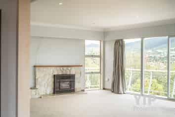 22 Tremewan Street, Tawa