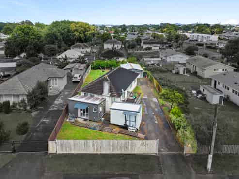 3 Clarkson Crescent, Otara