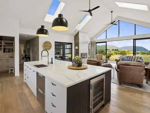 32 Lacebark Drive, Kinloch