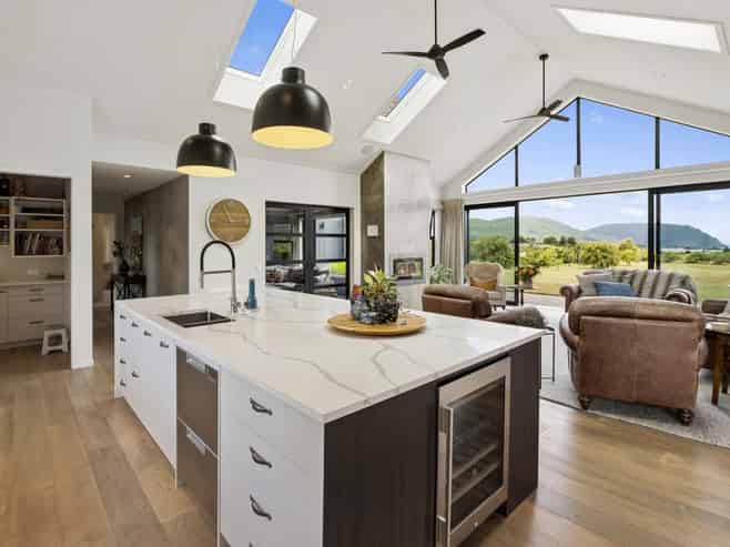 32 Lacebark Drive, Kinloch