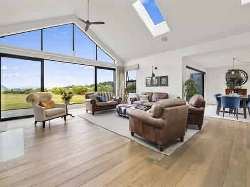 32 Lacebark Drive, Kinloch