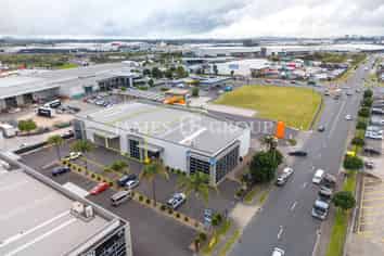 Rare Drive-Through Industrial | Ready To Go!