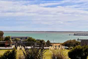 192 Foyle Street, BLUFF