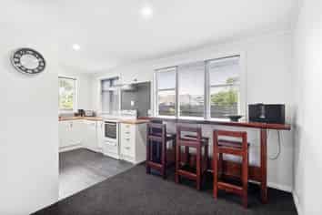 5 Mason Street, Moera